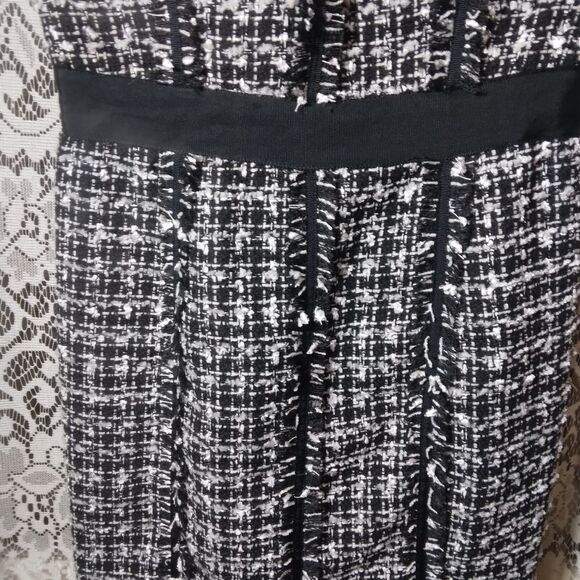Guess Women's Dress Black & White Tweed Size 1 NWT - Picture 5 of 11